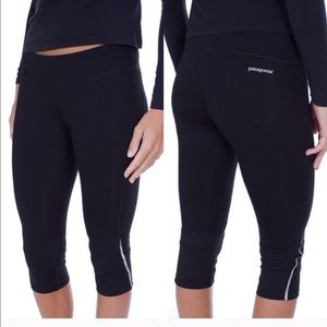 Patagonia Black ‘Speedwork’ Capri Leggings